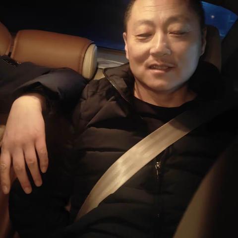 主动出击，抓获逃犯