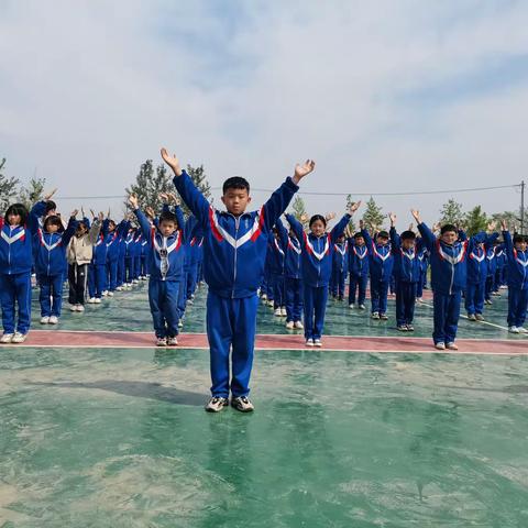 【曲周县河南疃镇马兰头小学】关爱学生  幸福成长——阳光课间操