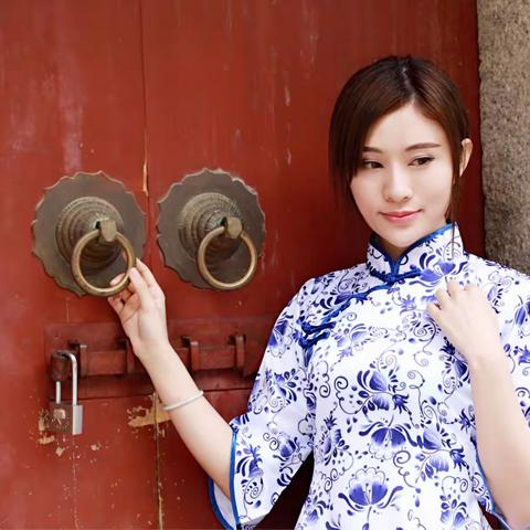 字典里走出来的女孩