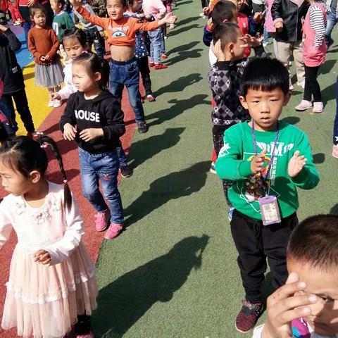 启航幼儿园大二班孩子们一周生活篇