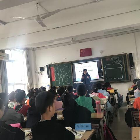 实施简约课堂，让语音课堂简单化          —新郑市新华路小学英语学科“备上听研修”活动