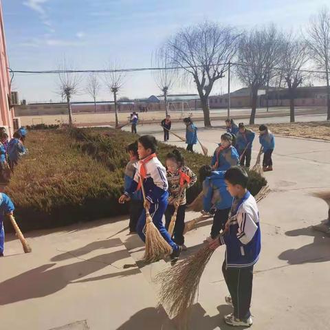 爱国卫生运动我参与——日庄镇院里学校卫生大扫除活动
