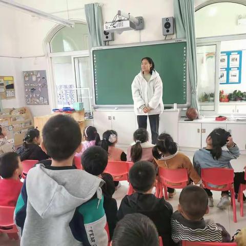 曙光幼儿园中一班社区活动：我们的大坝之旅