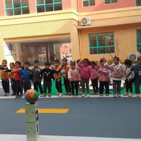 正安县第五幼儿园中4班十一月成长记录