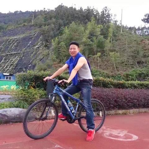 我运动，我健康，我快乐。