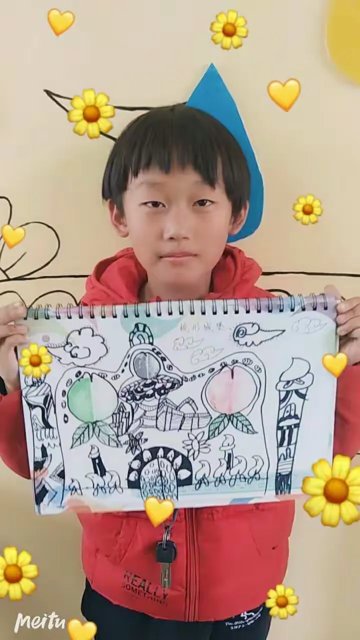 神墨书画线描2《桃形城堡》