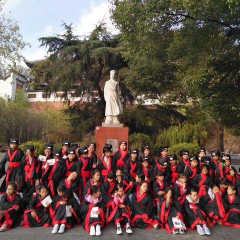 走进古城黄州，感悟东坡文化--记英山县实验小学6（11）班研学旅行