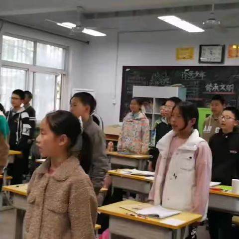 【关爱学生，幸福成长】让阅读成为习惯。        ——神头乡中心校