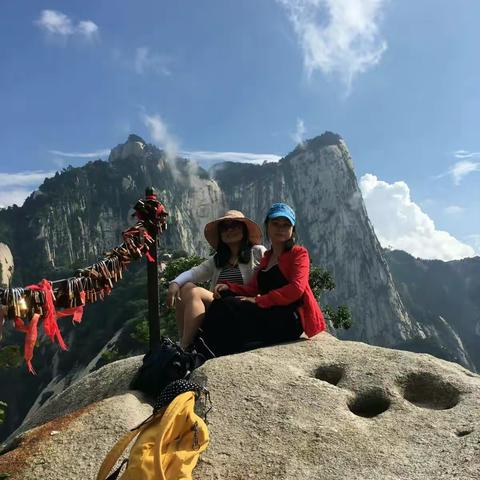 华山