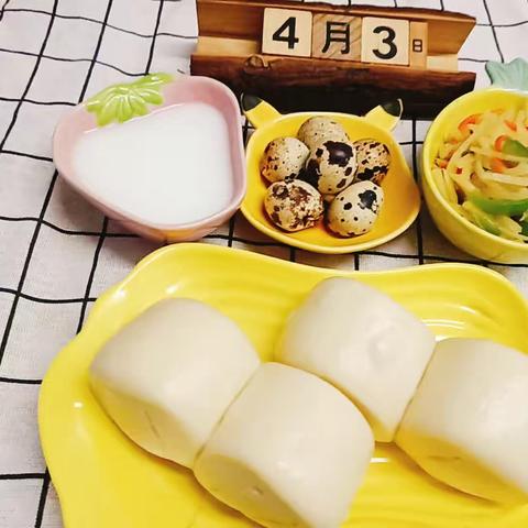 不负“食”光， “食”刻相伴—宋砦英华幼儿园美食播报