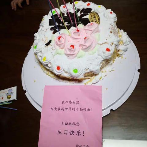 爸爸生日快乐。～(^з^)-☆