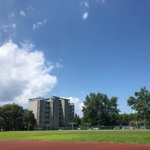 激昂青春把歌唱
