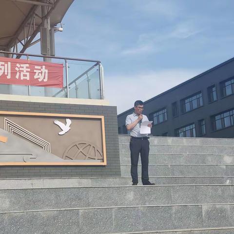 凝心聚力奋力行， 榜样引领在行动