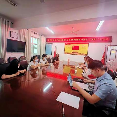 县发改局开展为外贸企业“送保单”“送服务”活动