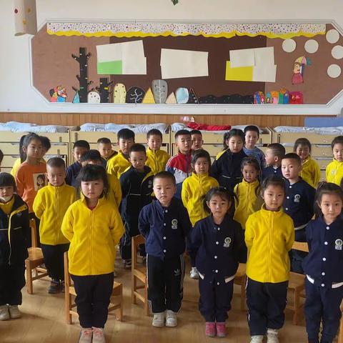 天气晴朗  万物可爱——记中四班第四周活动