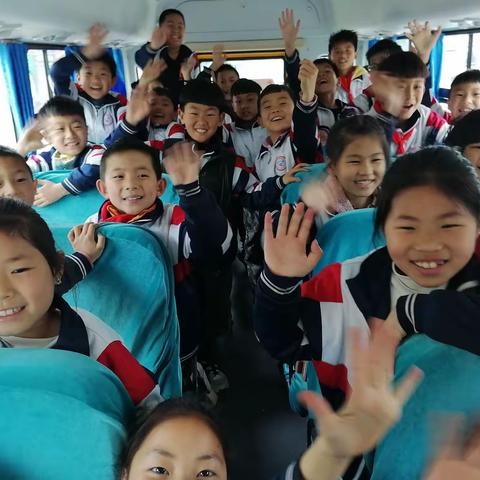 游盛亚牧场，乐在其中！