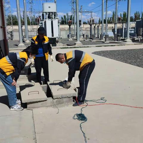 哈密高铁通信车间 每月一星—邓新华