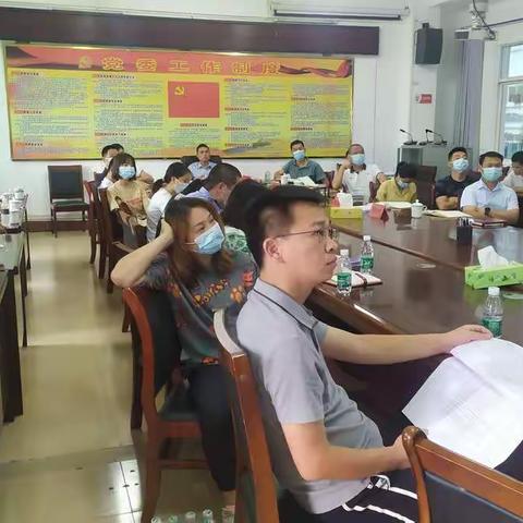 荣邦乡组织县、乡两级人大代表深入学习习近平总书记考察海南重要讲话精神和省第八次党代会精神