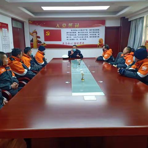 新华交警大队开展联合劝导日活动