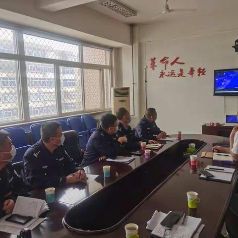 新华交警约谈重点企业负责人