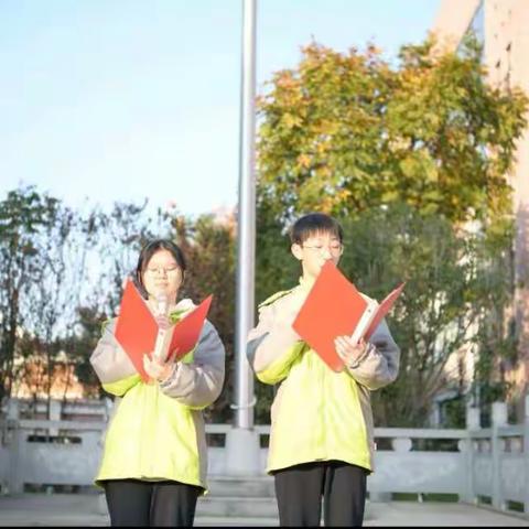 抚州高新区实验学校“法治与我同行”暨第十四周升国旗仪式