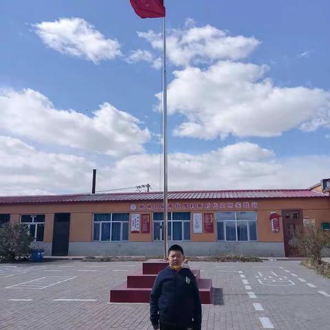 喜迎党的二十大”南园街学校三年级2班王子琪国庆假期实践作业）。