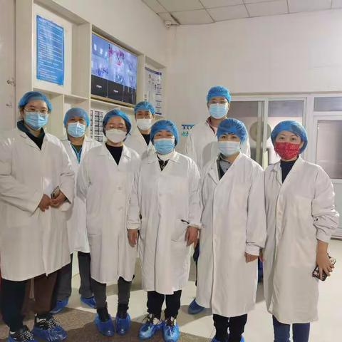 二毛学校赴供餐公司考察