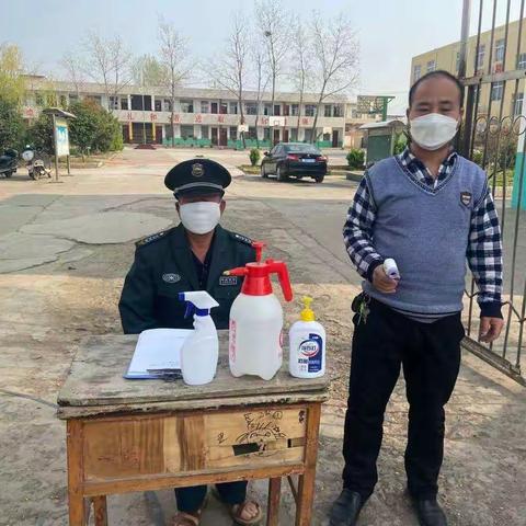 温泉镇官庄小学突发卫生防疫事件应急演练