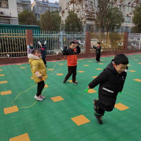 泗阳华府幼儿园北大一班一周精彩回顾