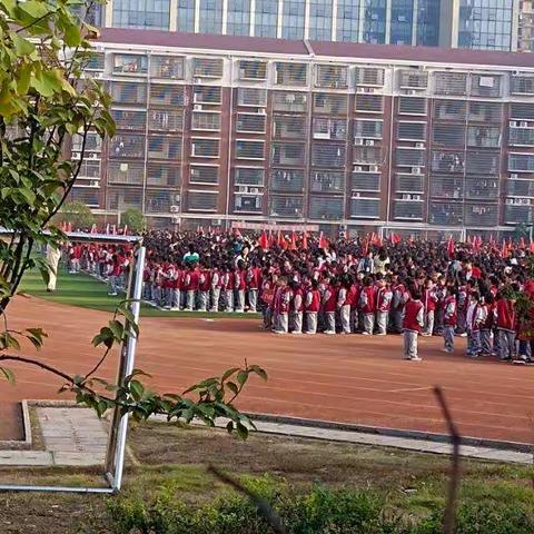 最美校园，『最美的你』。