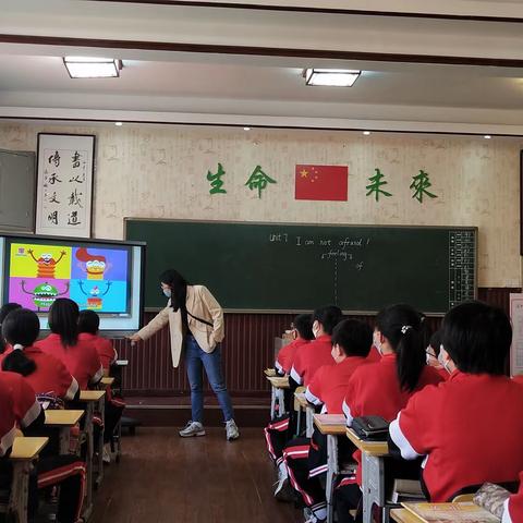 聚焦单元整体教学，优化单元作业设计———记联丰小学英语单元整体教学课例研修