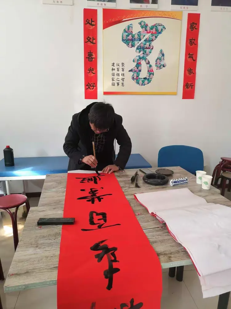 张申安老师书法