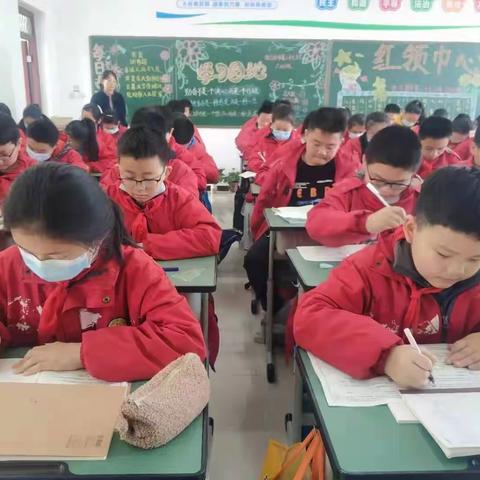 人间四月春意浓    少年奋斗正当时    ——驻马店市第二十七小学（含三十五小学）举行本学期第一次月考