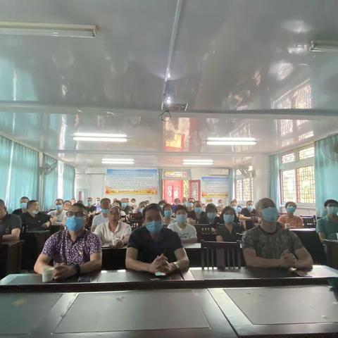 横屿社区组织收听收看庆祝中国共产党成立100周年大会