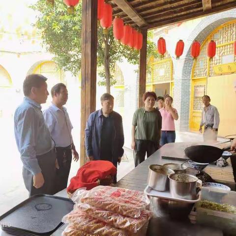 陕州市场监管分局:群众放假我站岗，市场监管不放松