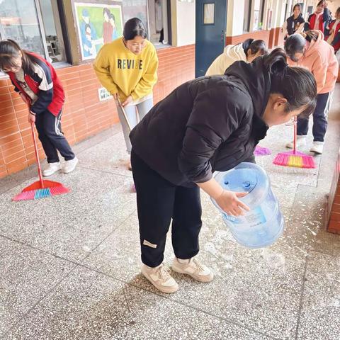 社会实践；青春的我们