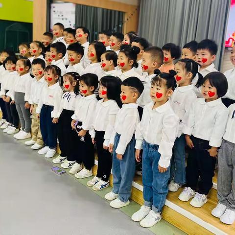 用心中的歌·颂心爱的国——实幼时代分园国庆节活动