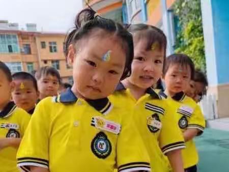 最美九月   城幼相见——南郑区城关幼儿园小班萌宝开学第一天