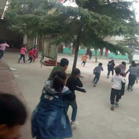 袁庄小学消防安全演练