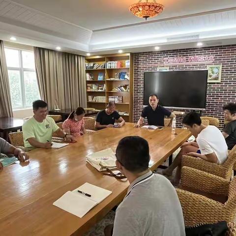 凝心聚力，砥砺前行！2022年秋季海南华侨中学初中部体育组第一次科组会议