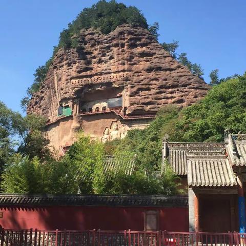 秋去三山之一——麦积山