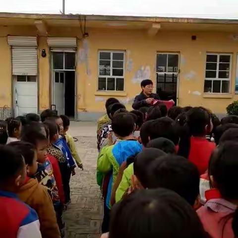 建设平安和谐校园，办人民满意的教育     ——花园头小学安全演练活动回放