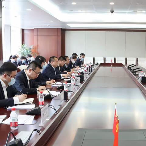 吴浩强行长助理出席办公室科长座谈会