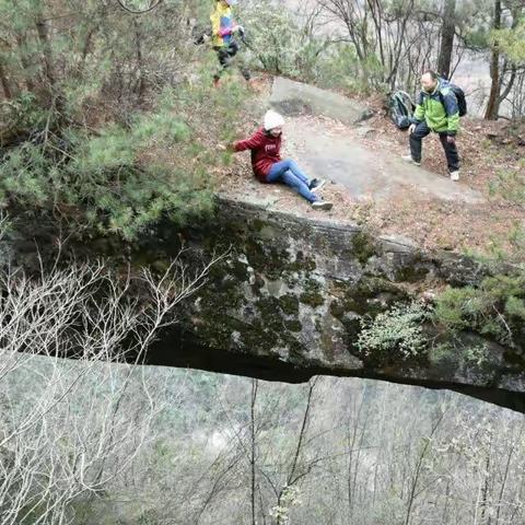 周末徒步，亲近大自然