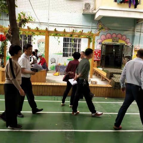 漳州台商投资区角美菁英示范性幼儿园迎接区规范办园行为专项督导