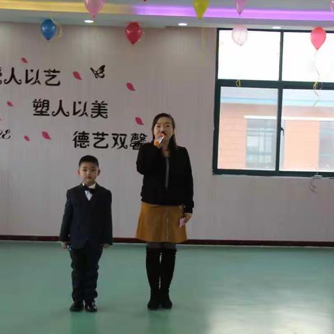 梦幻小剧场，多彩伴童年———凤鸣幼儿园儿童剧精彩掠影