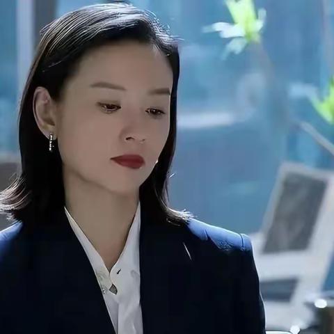 不完美受害人：李怡的觉醒