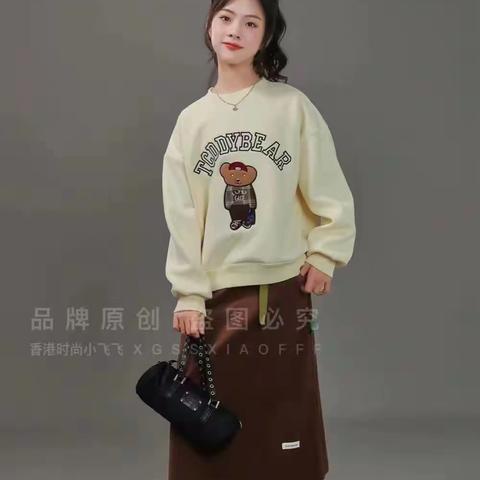 🏅一线大牌【香港时尚小飞飞Ⓡ】‼️时尚两件套  套裙  一手5件 130-170码 足码 🔥￥49.8🉐➕