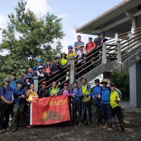 一路落花禹香道——绍兴会稽山禹香野道