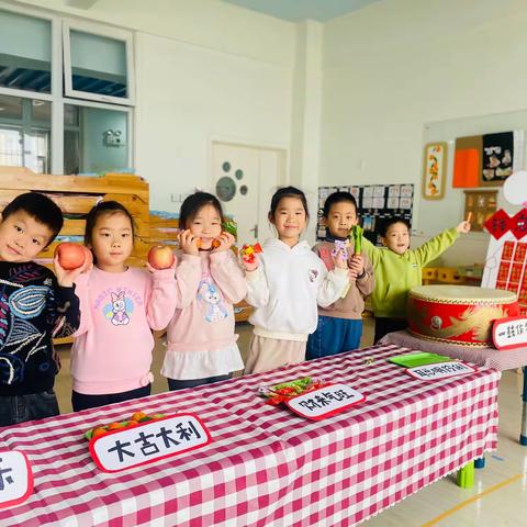 萌兔贺岁 快乐起航——京师幼儿园大六班